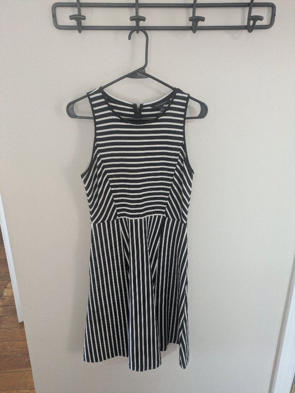 Banana Republic Black and White Striped Ponte Dress -Size 4